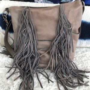 100% LEATHER FRINGD TAUPE SHOULDER BAG